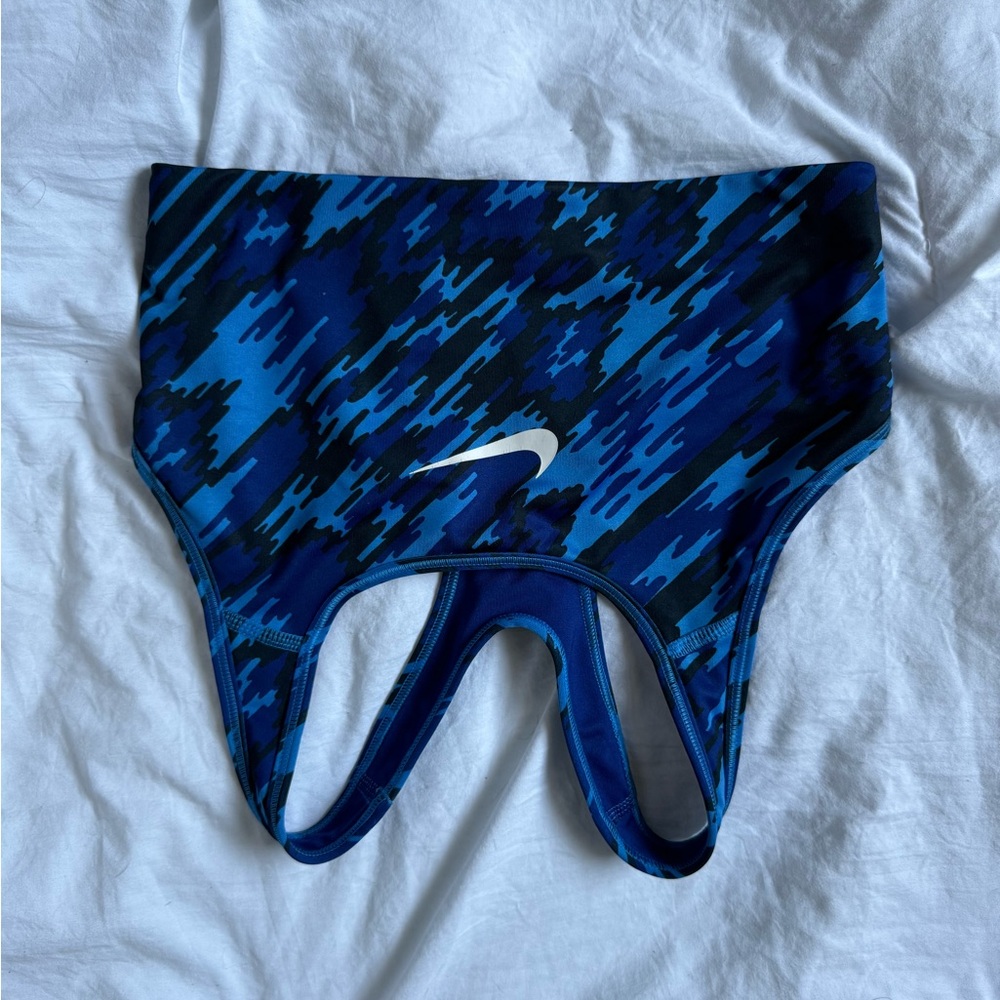 Nike Blue Patterned Sports Bra